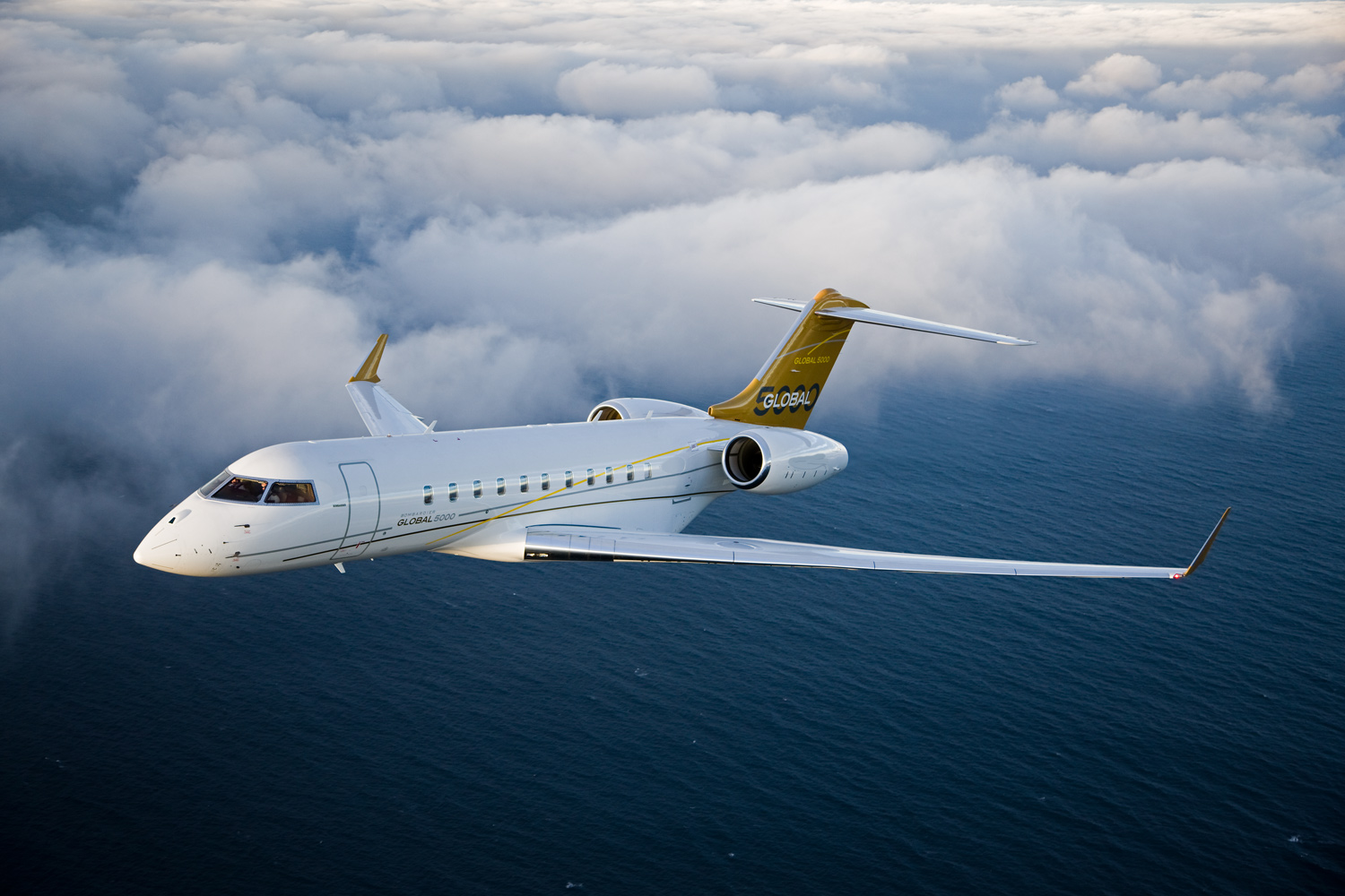 Bombardier Global 5000 - Epic Jet - Private Air Travel Solutions