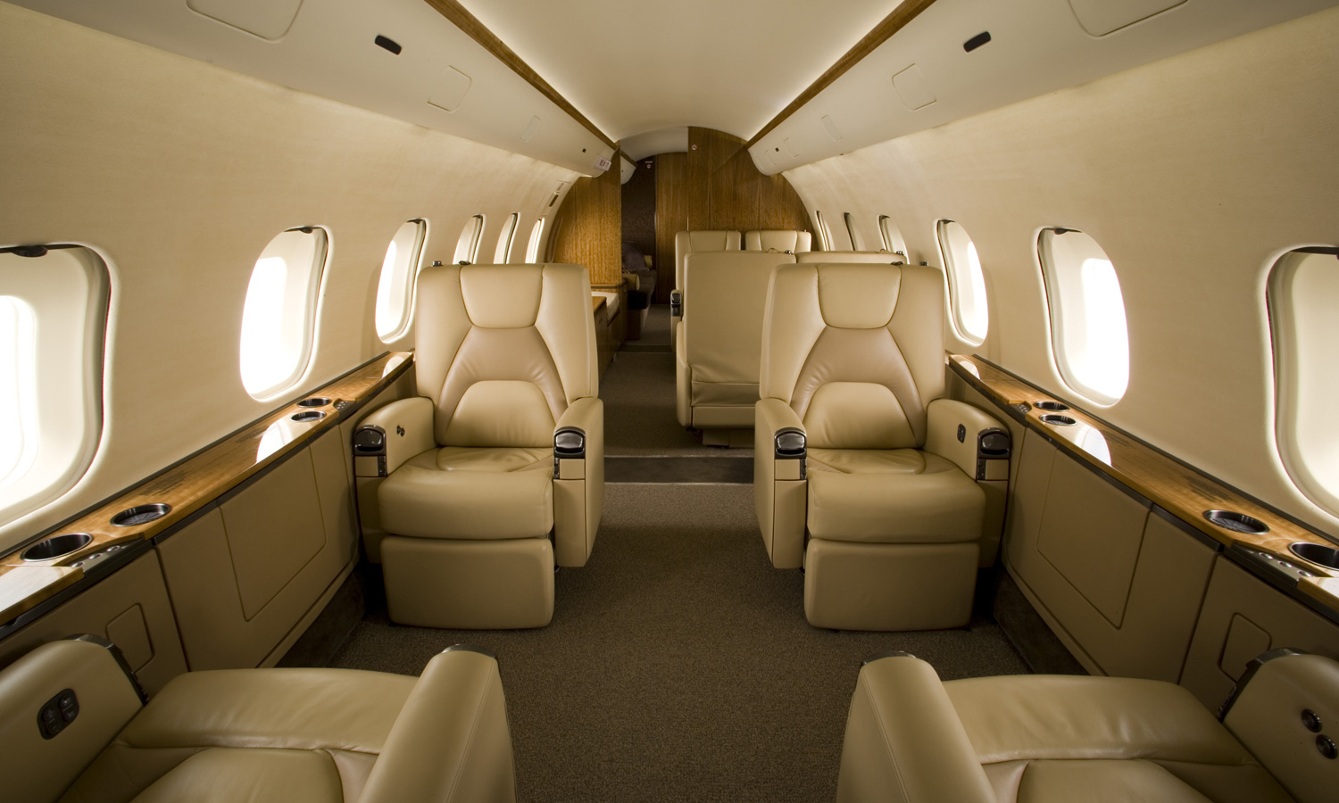 Bombardier Global 5000 Epic Jet Private Air Travel Solutions